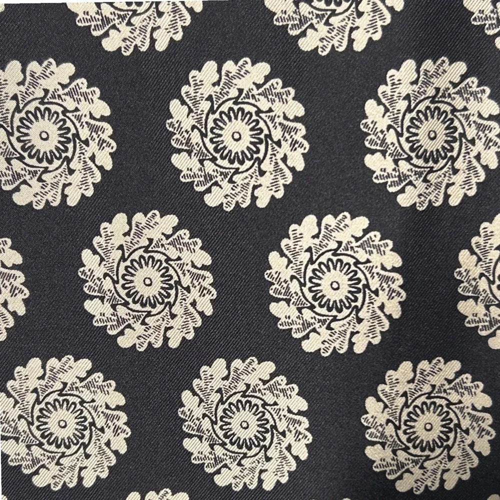 Reversible Medallion Floral Print and Black Velvet Long‎ Evening Scarf